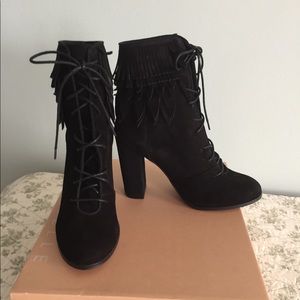 WOMENS NIB MARABELLE SUEDE ANKLE Boots